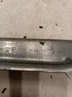 Porsche / Cayenne / Крепление стойки