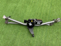 BMW / X5 / Моторчик стеклоочистителя передний