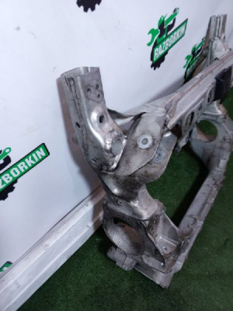 Mercedes-Benz / GLC 250d 4-matic / Подрамник