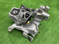 Audi / A7 / Кронштейн подрамника