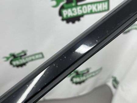 BMW / 7-Series / Молдинг стекла двери