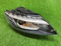 Audi / Q7 / Фара