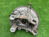 BMW / 7-Series / Кулак поворотный