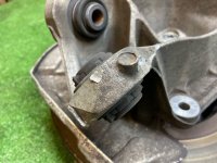 BMW / X5 / Кулак поворотный