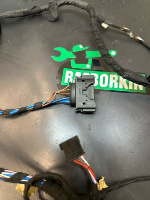 BMW / X1 / Жгут проводов двери
