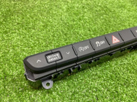 Audi / Q7 / Блок кнопок