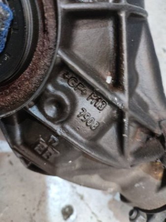 Mercedes-Benz / E-Class / Редуктор задний