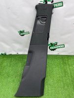 Audi / Q7 / Накладка стойки