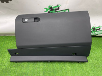 Volkswagen / Touareg / Бардачок Volkswagen / Touareg / Бардачок