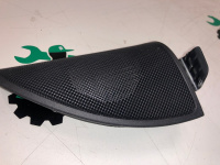 Mercedes-Benz / GLC 250d 4-matic / Накладка динамика двери