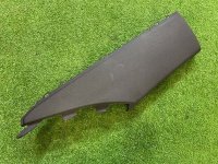 Audi / A6 / Накладка стойки