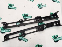 Land Rover / Range Rover Sport / Кронштейн крыла