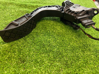 Audi / A6 / Педаль газа