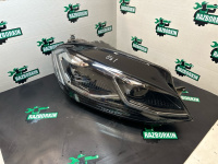 Volkswagen / Golf / Фара