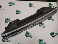 Audi / Q5 / Накладка замка багажника