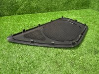 Audi / A6 / Накладка динамика