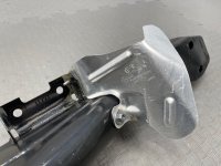 Volkswagen / Touareg / Кронштейн коробки передач