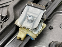 Volkswagen / Touareg / Стеклоподъемный механизм