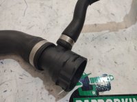 BMW / 5-Series / Патрубок системы охлаждения