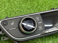 Audi / A5 / Монитор и блок климата