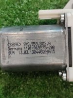 Audi / Q7 / Мотор стеклоподъемника