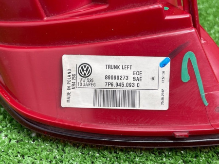 Volkswagen / Touareg / Фонарь задний
