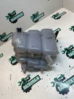 Volkswagen / Touareg / Бачок расширительный