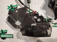 Land Rover / Range Rover Sport / Замок двери с доводчиком