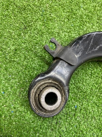 Volkswagen / Golf / Рычаг подвески