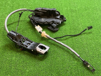 Volkswagen / Golf / Замок двери