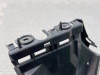 Audi / Q7 / Кронштейн бампера