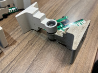 BMW / 5-Series / Петля двери