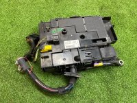 Volkswagen / Touareg / Блок предохранителей