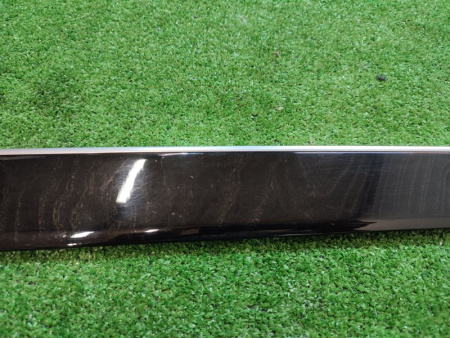 Mercedes-Benz / E-Class / Декоративная вставка