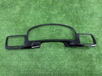 Volkswagen / Touareg / Накладка на торпедо Volkswagen / Touareg / Накладка на торпедо