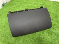 Audi / Q7 / Бардачок