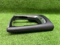 BMW / 7-Series / Декоративная накладка центральной консоли