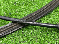 Volkswagen / Touareg / Трос замка капота