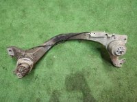 Volkswagen / Touareg / Кронштейн опоры двигателя