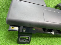 Porsche / Cayenne / Подушка безопасности в колени