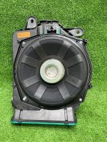 BMW / 7-Series / Сабвуфер