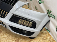 Audi / Q7 / Бампер