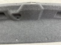 BMW / M6 / Обшивка крышки багажника