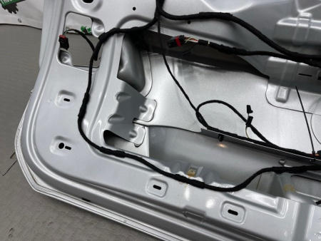 Volkswagen / Touareg / Крышка багажника