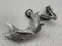 Volkswagen / Touareg / Кронштейн генератора