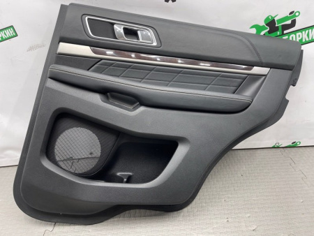 Ford / EXPLORER / Обшивка двери
