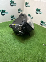 Audi / A5 / Фара