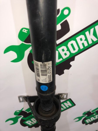 Mercedes-Benz / E-Class / Карданный вал