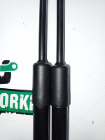 Audi / A5 / Амортизатор капота