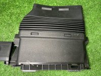 Audi / Q8 / Воздуховод